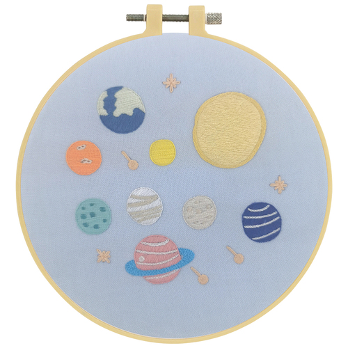 Make It Printed Embroidery Hand Stitching Kit 11.3 x 10.6cm - PLANETS 