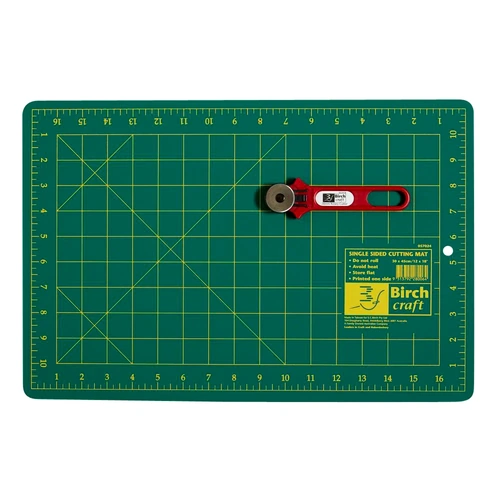 Birch Single-Sided Cutting Mat 30x45cm Set With 28mm Cutter - 057024B