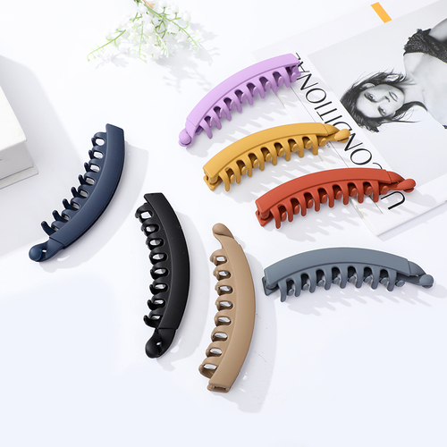 Women's Banana Shape Plastic Hair Clip Claw Clip Hair Accessories